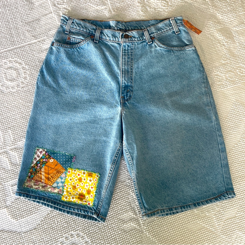 Vintage Levi's orange tab jorts w unique quilting size 36”